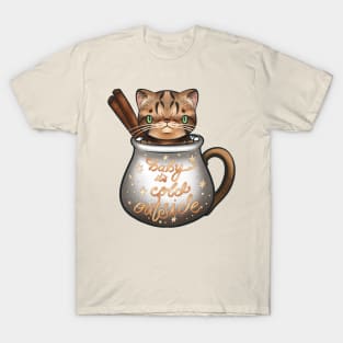 “Baby it’s cold outside” Cinnamon the tabby cat in a teacup for Christmas T-Shirt